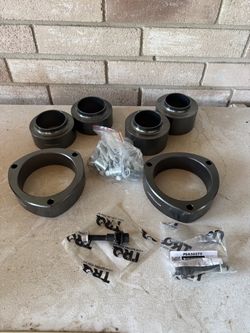 Lift kit for 2nd Gen. Suzuki Tracker