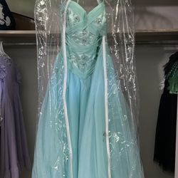Prom dress