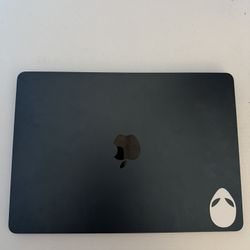 Macbook M2