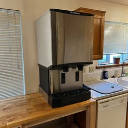 Scotsman HID540A-1 Meridian Ice Machine with Water Dispenser