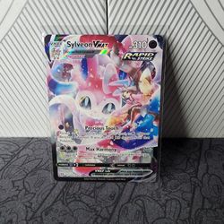 Sylveon Vmax TG15/TG30