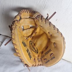 SSK Catcher's softball Glove, 34"