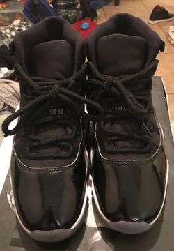 Air Jordan space jams 11 size 10