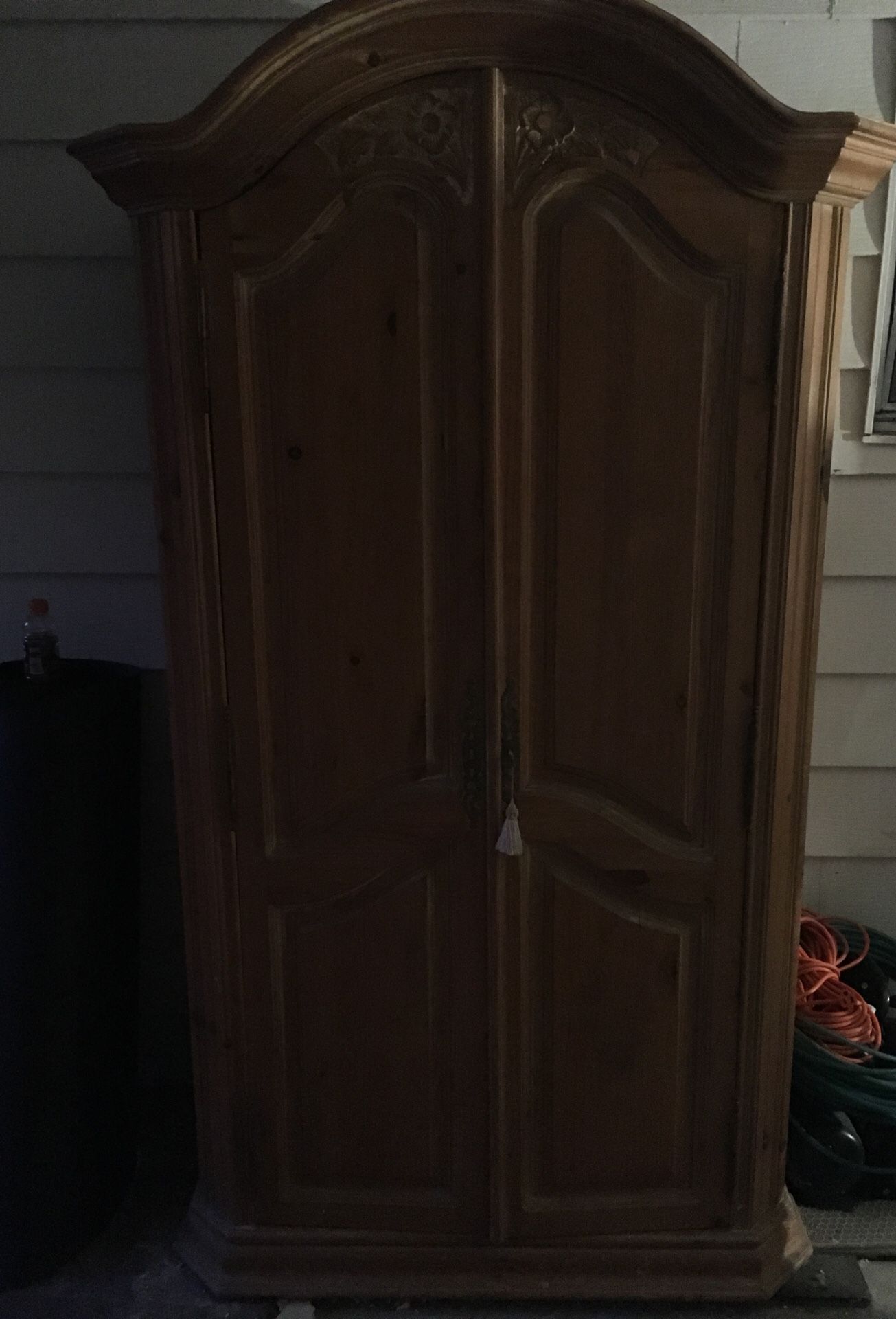 Closet good condition for Free