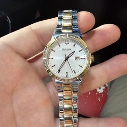 Ladies Bulova 98r169