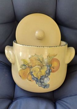 Stoneware Bean Pot