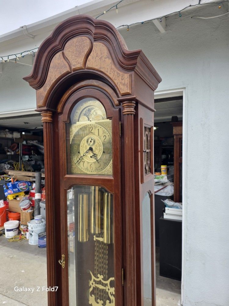 Grandfather Clock 