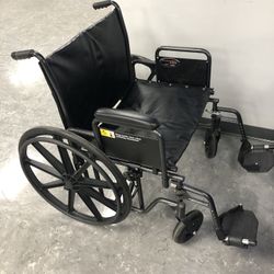 XL Wheel Chair Traveler HD. 