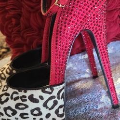 STEVE MADDEN