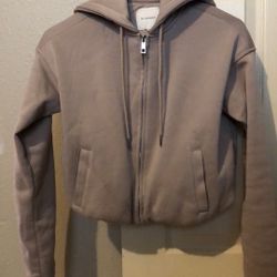 Woman’s Sweater Size Extra Small