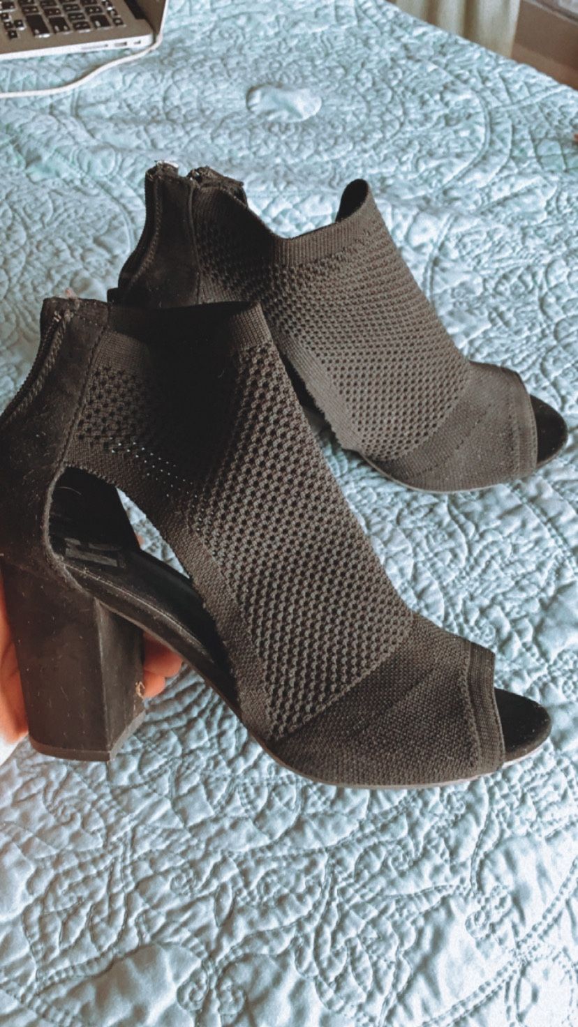 Black boot heels