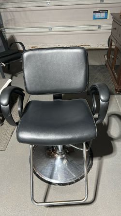 Stylist Chair Black