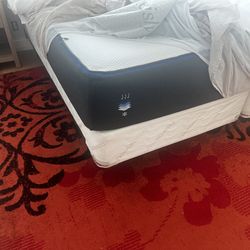 Nectar King Mattress, Tempurpedic box springs