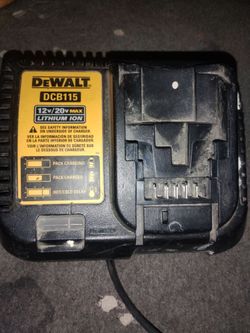 DeWalt battery charger DCB11 12v 20v