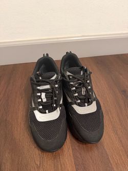 Dior b22