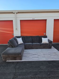Gorgeous Sectional Sofa Free Delivery