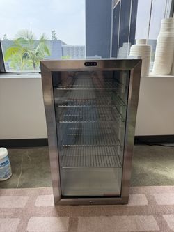 Whynter Beverage Refrigerator with Double-Layer Glass Door, 127-Can 3.1 Cu. Ft. Drink Mini Fridge with Lock, BR-128WS, Stainless Steel