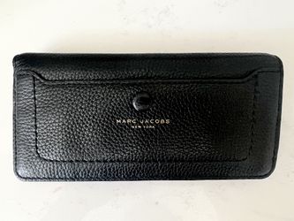 Marc Jacobs Standard Leather Continental Wallet  Black 