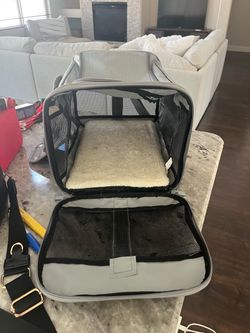 Soft-Sided Pet Carrier with Shoulder Strap