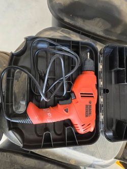 Black & Decker Corded Electric Drill with Case. Tested and working