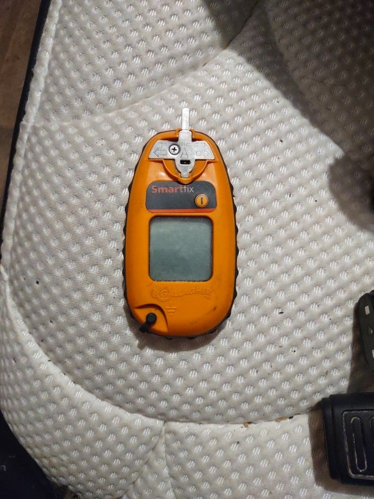 Gallagher SmartFix G50900 Electric Fence Tester Multi-Mode Meter