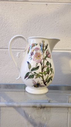 Botanic Garden Dogrose 7" Pitcher 