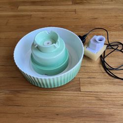 Cat Water Fountain 