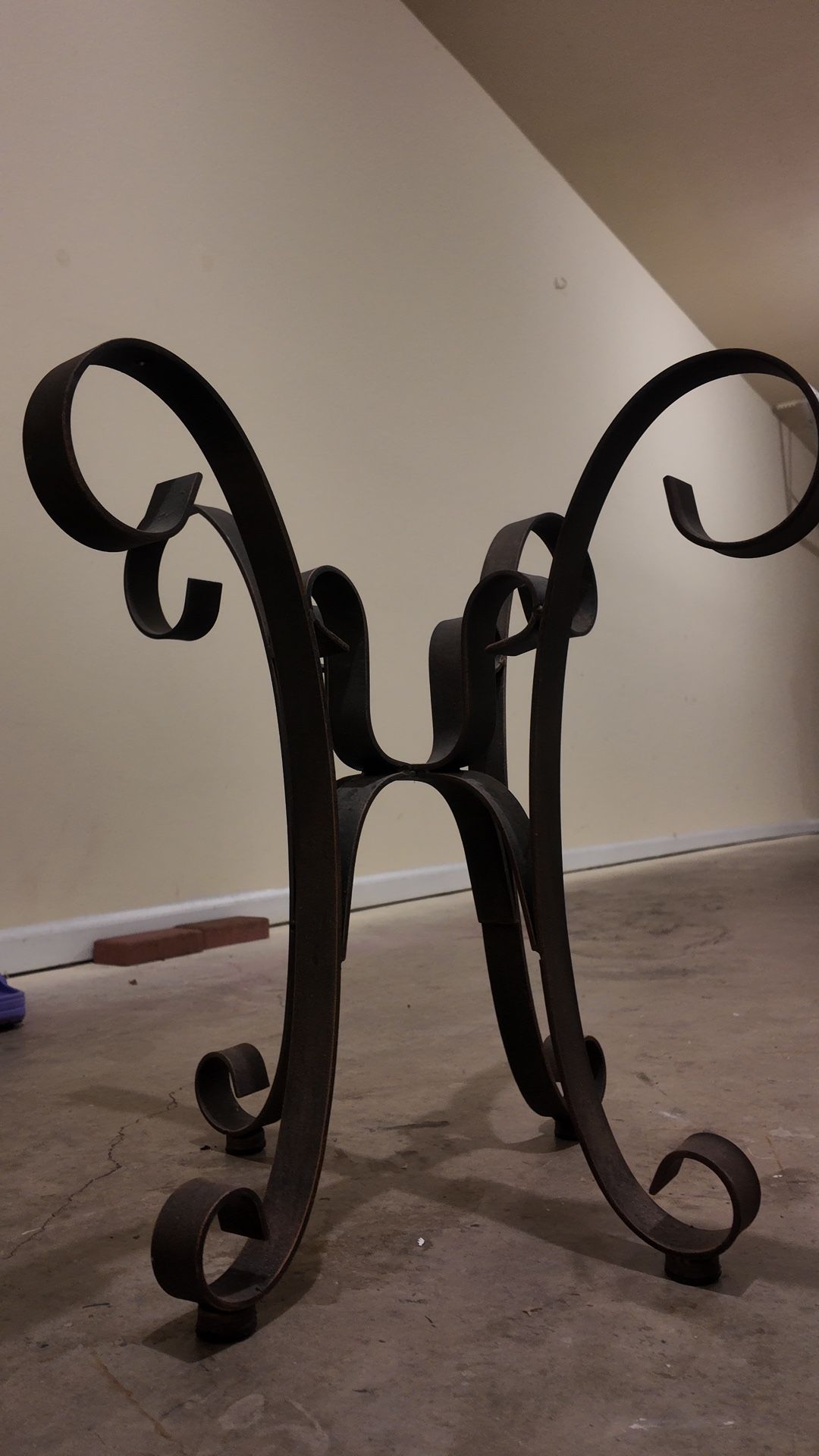 3-Piece Glass & Wrought Iron Table Set – Excellent Condition
