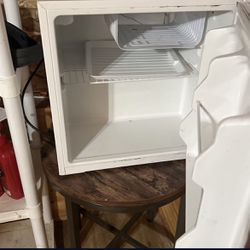 Mini Fridge $40 OBO 