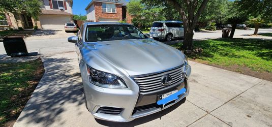 2016 Lexus LS 460