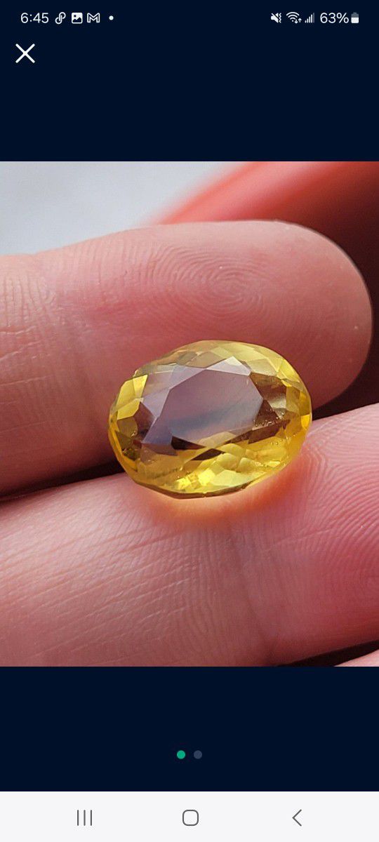 Golden Citrine Oval Cut Crystal Gemstone Specimen 