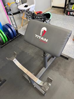 Preacher Curl Bench
