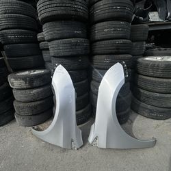 2013-2017 Cadillac XTS Left Driver Fender $290