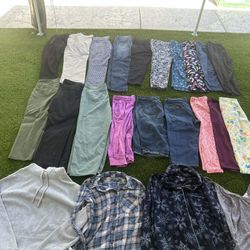 Size Large Women’s Bundle Lot Jeans Capris Cardigan Pants Tops Blouses Leggings 26 Pieces All Clean In Excellent Condition $35 Price Firm 