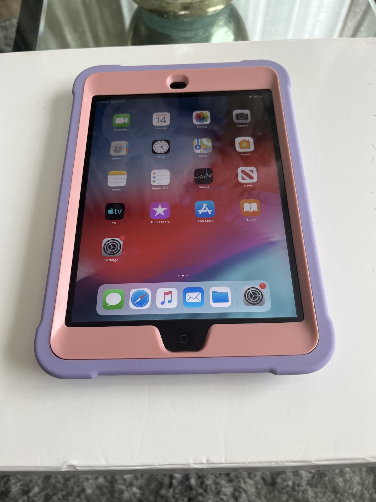 Apple iPad Mini 2nd Gen A1490 16GB Black Tablet 7.9” iOS 12.5.7 - $60