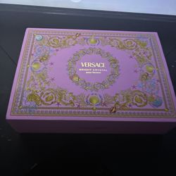 Versace Bright Crystal 4-Piece Gift Set