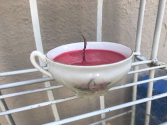 1890s Teacup Candle 🕯 Organic Soy Wax - Rose Vanilla