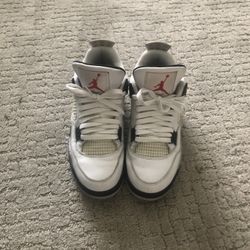 Jordan 4 
