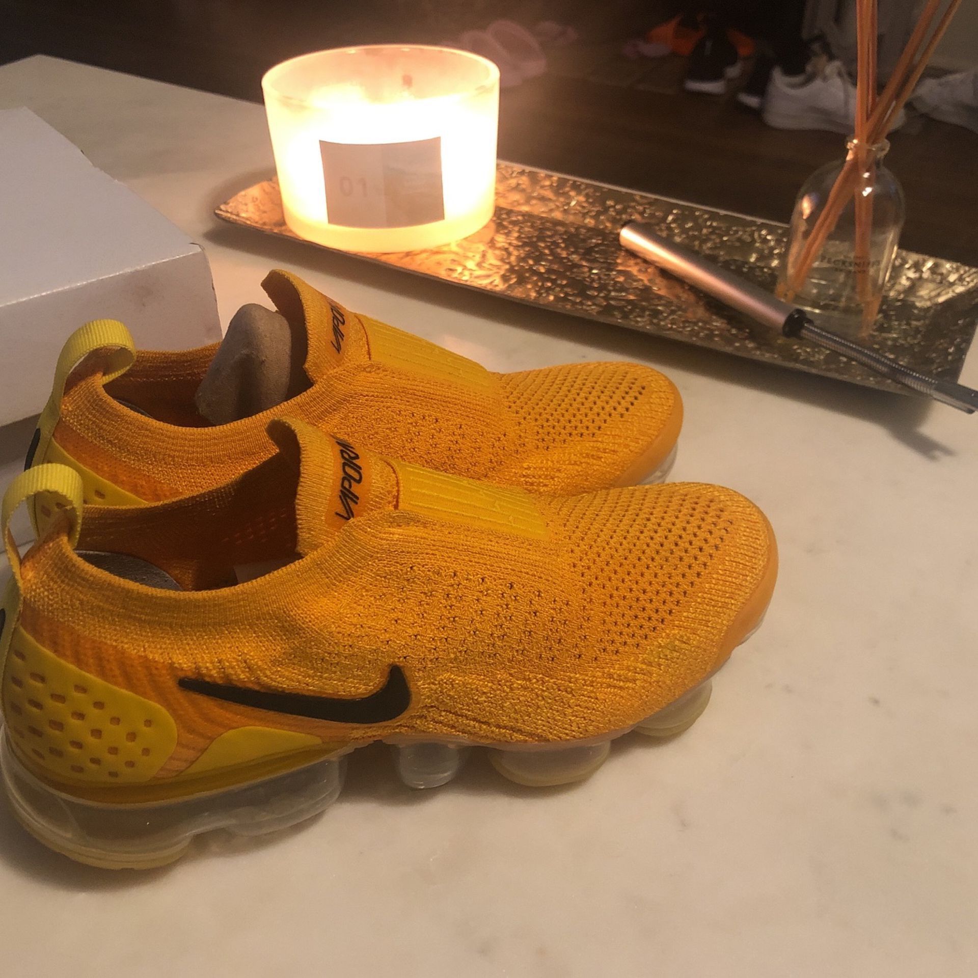 WMNS AIR VAPORMAX FK MOC 2