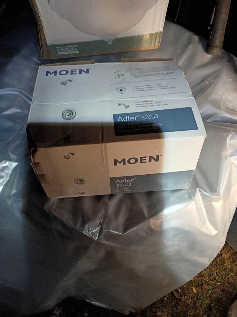 Moen Tub/Shower Faucet