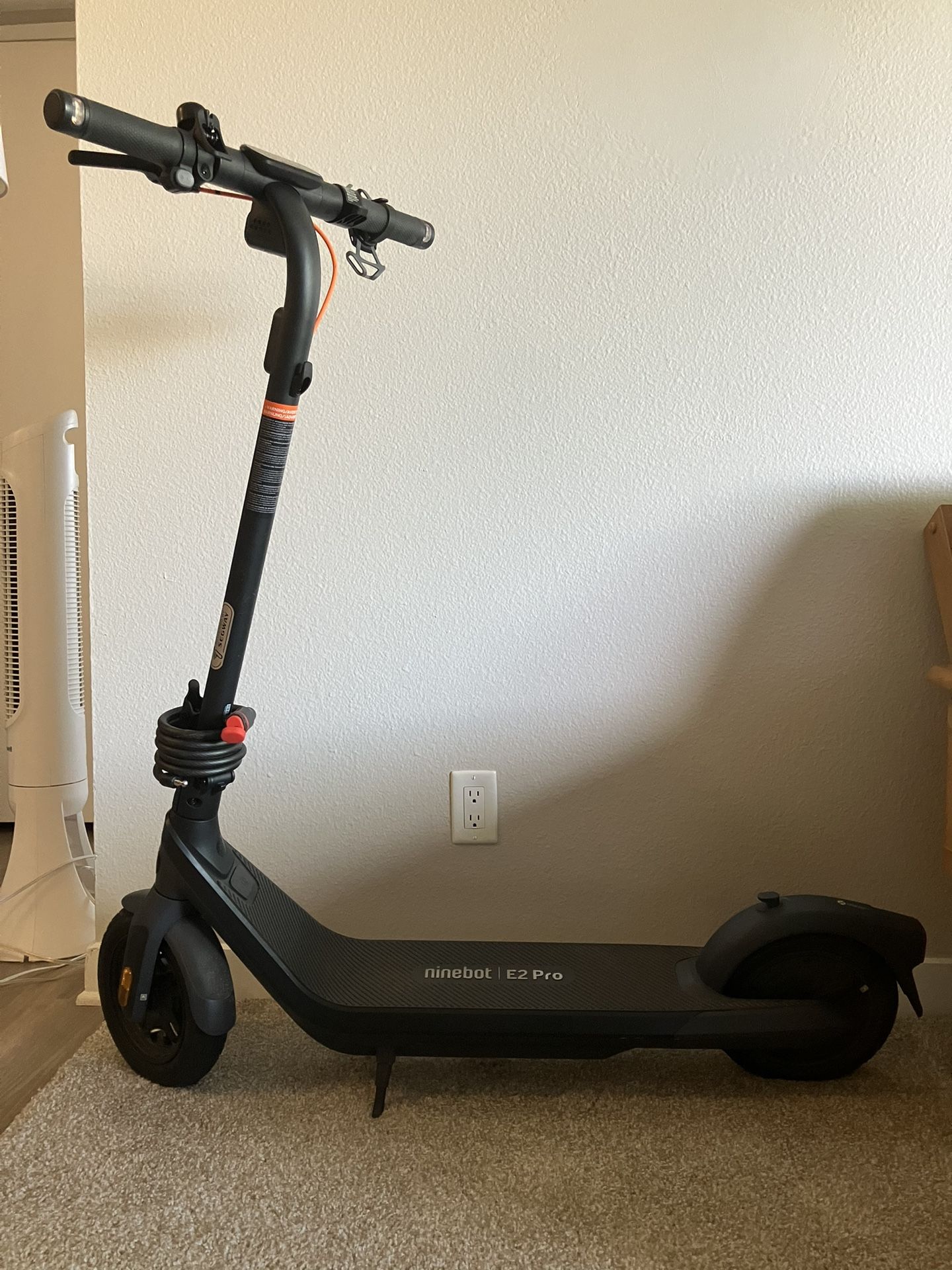 Segway Ninebot E2 Pro Electric Scooter w/21.7 miles Max Operating Range & 15.5 mph Max Speed Black