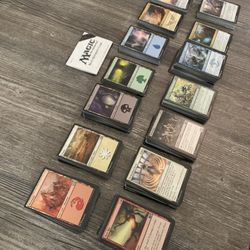 700+ Magic Cards