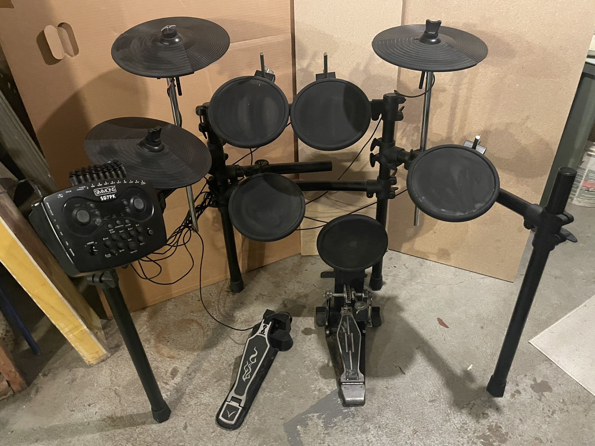 Simmons SD7PK Electronic Drum Kit 