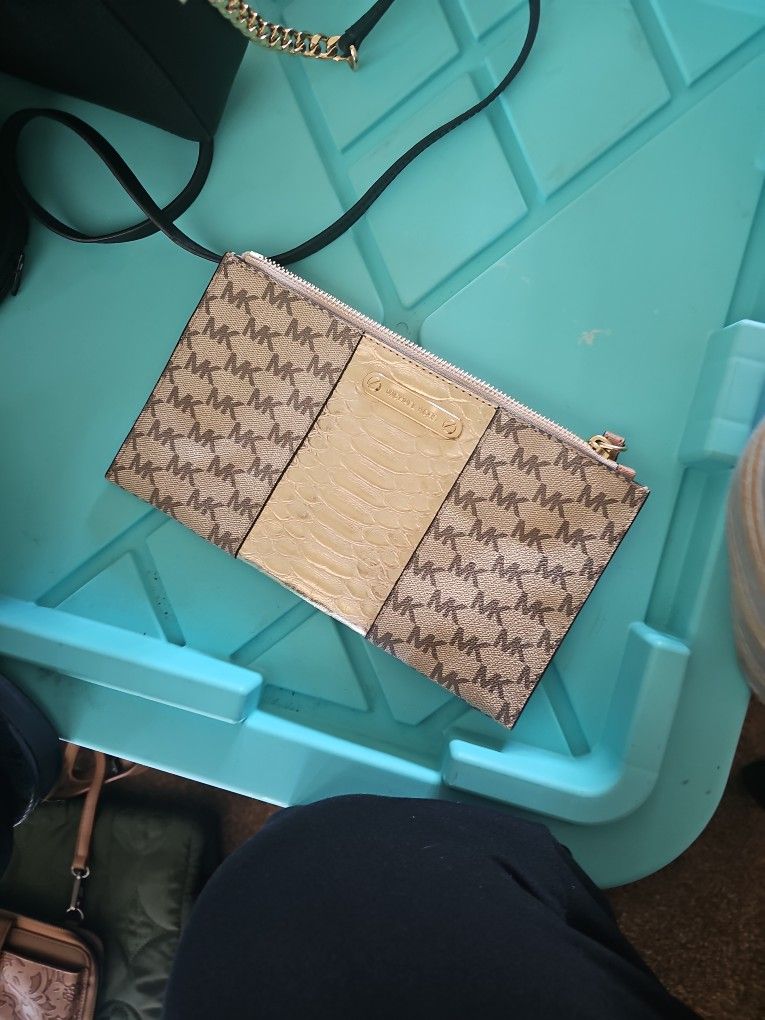 Mk Wristlet