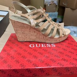 Guess wedges