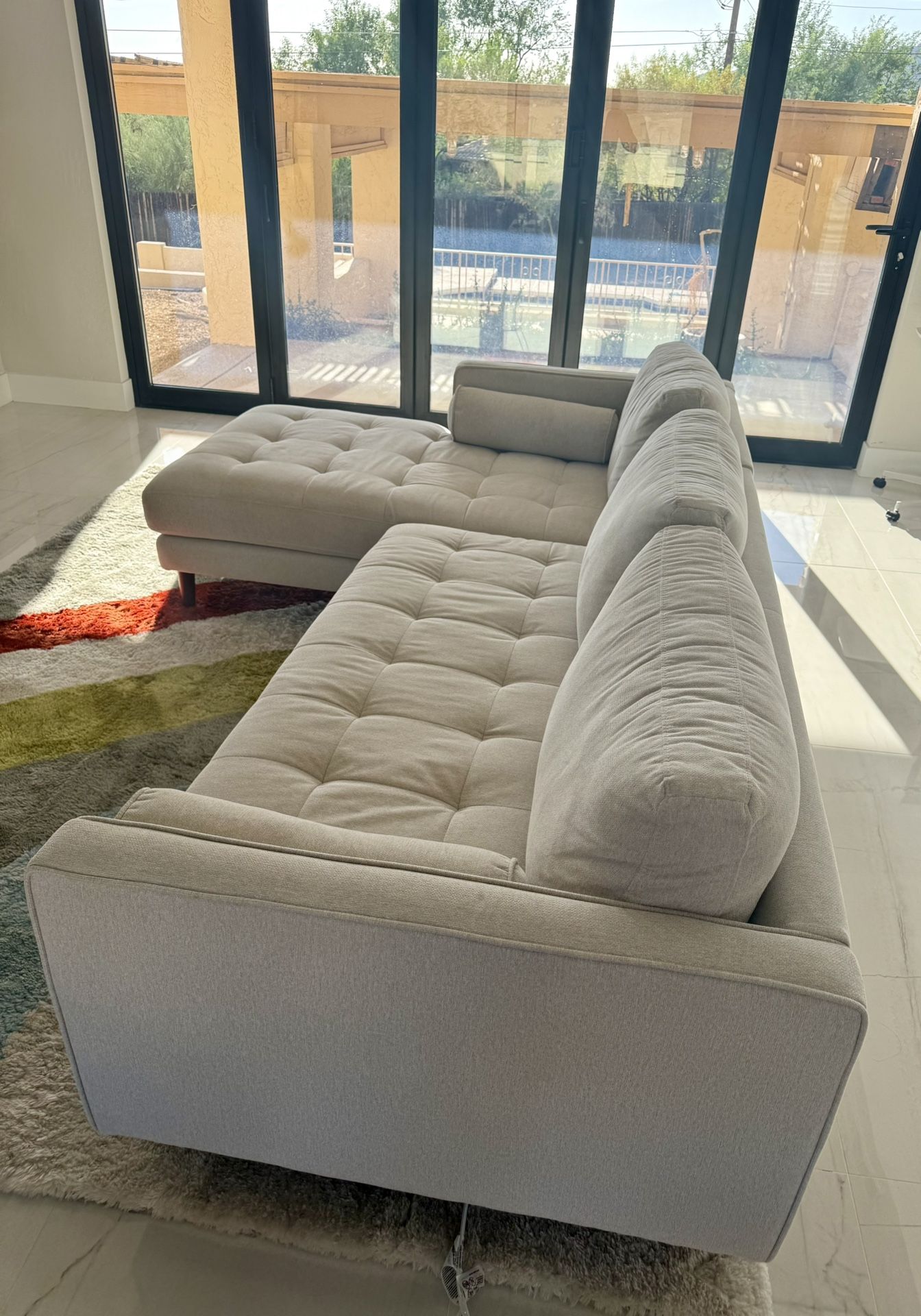 Sofa 2-piece sectional with-chaise