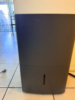 GE 50 -Pint Large Room Dehumidifier For Basements , Bathrooms , Crawlspaces , ENERGY STAR