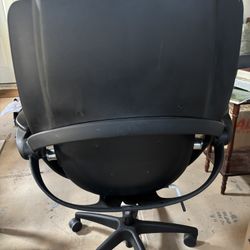 Chair - Office Ergonomic - Good Condition
