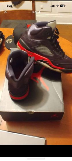 Jordan V black satin