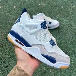 𝐎𝐧l𝐲 𝐫𝐞𝐩l𝐲 𝐨𝐧 𝐈 G : 𝐓𝐎𝐏 𝐤 𝐢 𝐜 𝐤 𝐬 𝟒𝟒𝟒                                     Jordan 4 sb navy